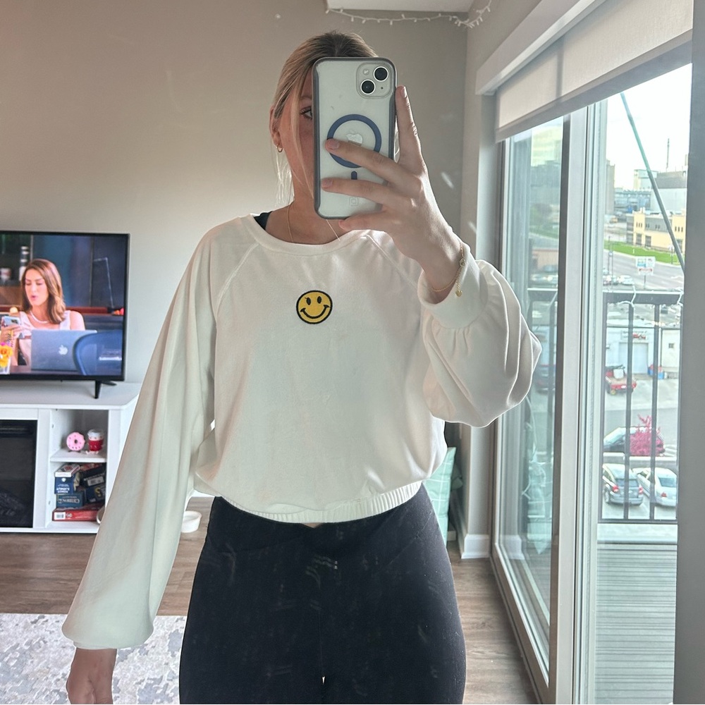Cropped long sleeve